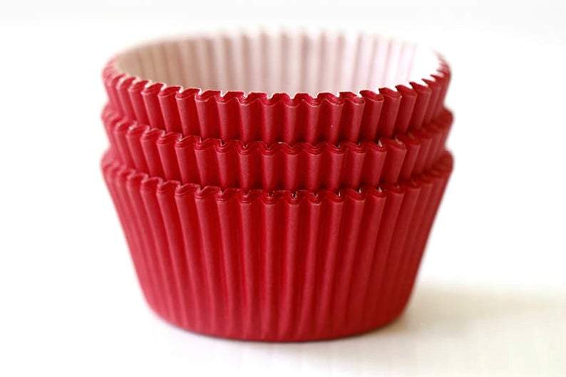 Red Cupcake Liners 450 count Bakers Stock